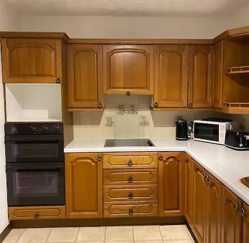 3 Bedroom Home-Inverkeithing