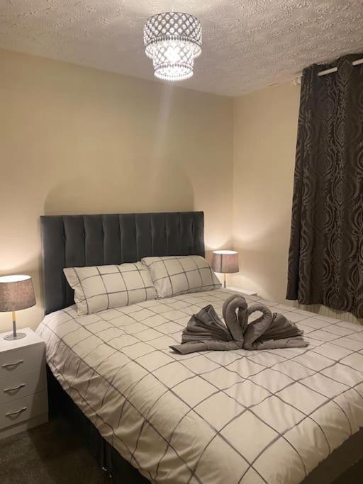 Holiday home 3 Bedroom Home-inverkeithing