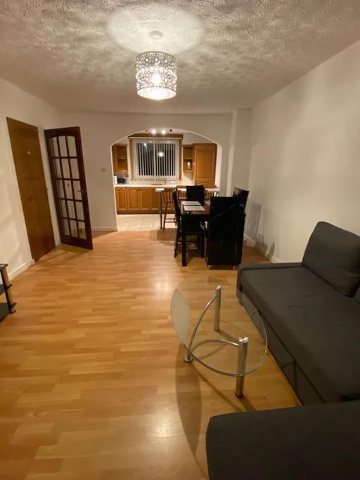 3 Bedroom Home-inverkeithing *