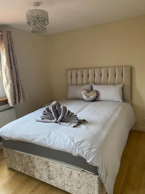 3 Bedroom Home-inverkeithing Holiday home *