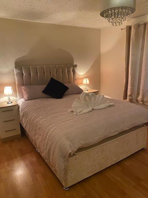 3 Bedroom Home-inverkeithing *